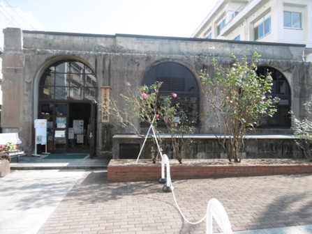 本川小学校